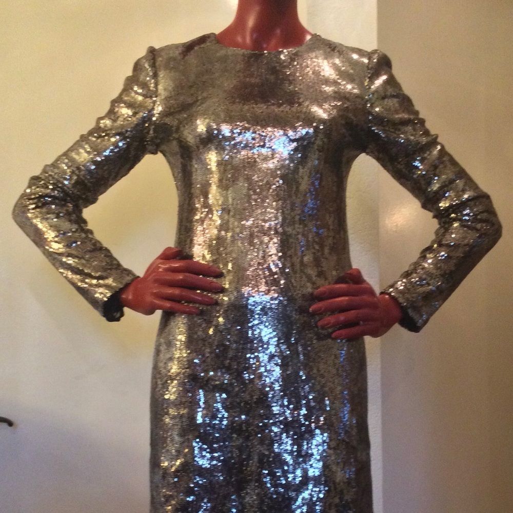 IH NOM UH NIT PARIS Silver Sequin Long Sleeve Cocktail Dress. Wm Sz S